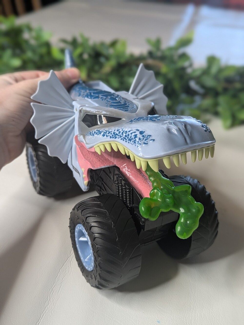 Hot Wheels Mega-Wrex Double Trouble Monster Truck Dino